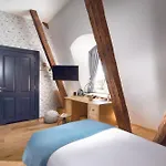 Отель Relais & Chateaux Hotel Quadrille - Adults Only