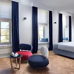 Relais & Chateaux Hotel Quadrille - Adults Only Отель