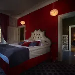 Отель Relais & Chateaux Hotel Quadrille - Adults Only 5*